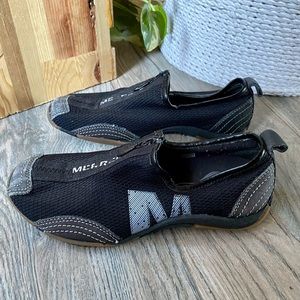 Merrell Barrado slip on shoe